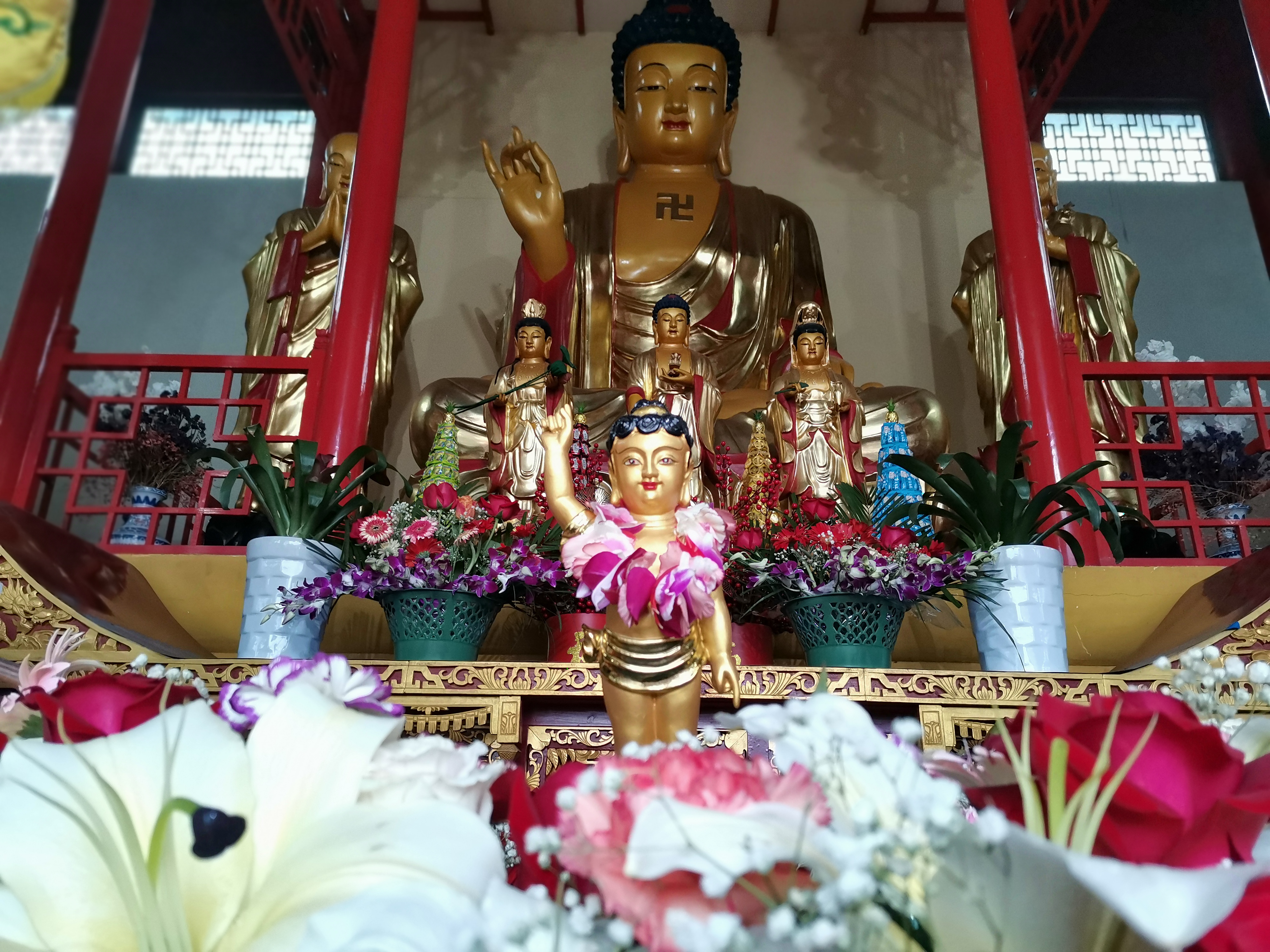 大资本210cc释迦牟尼佛圣诞法会圆满